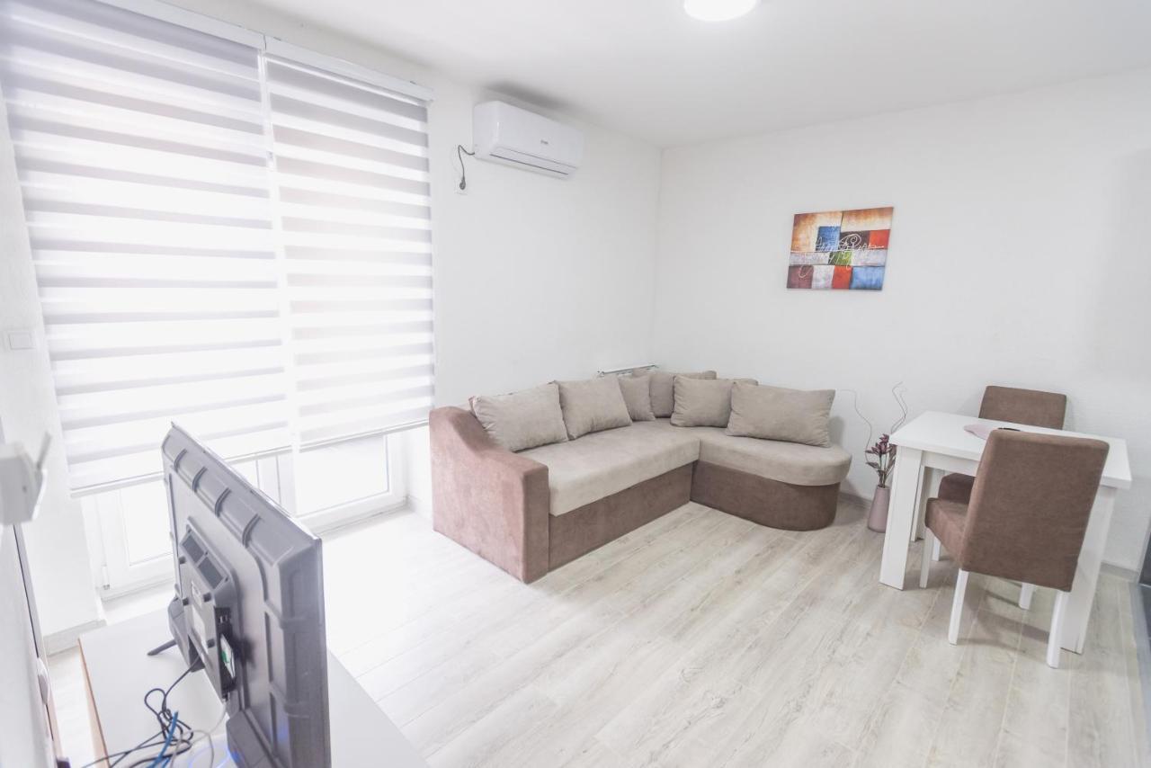 Apartmani Centar Loznica Exterior photo